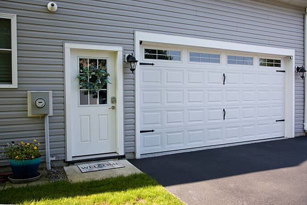 24/7 Emergency Garage Door Panel Replacement experts in Jasper County County, GA